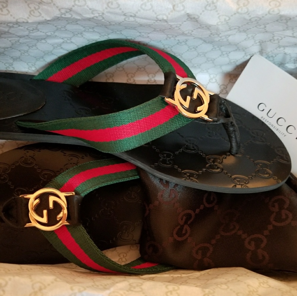 Authentic Gucci Logo Monogram Sandals size 9
